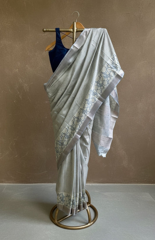 Retro polka silk saree