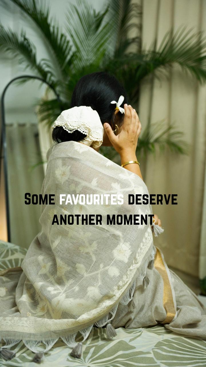 Summer Beige linen Jamdani saree