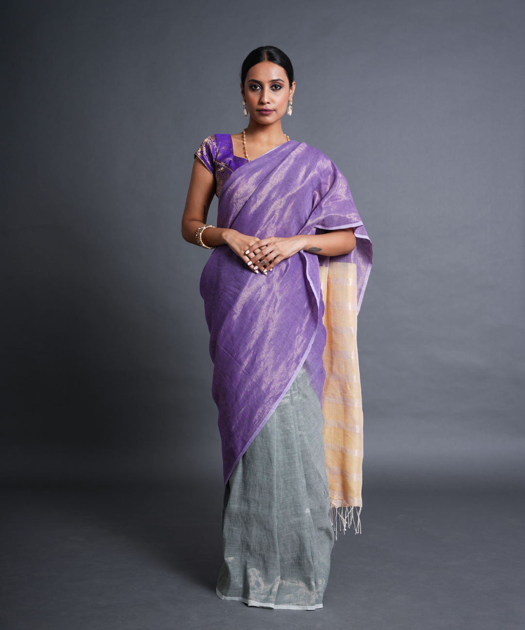 Green-mauve handwoven linen zari saree