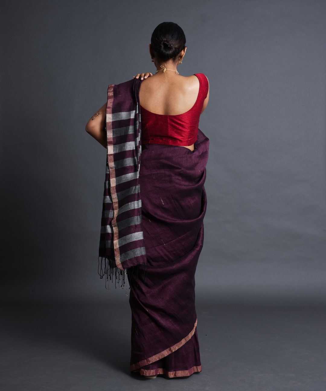 Mauve handwoven linen saree