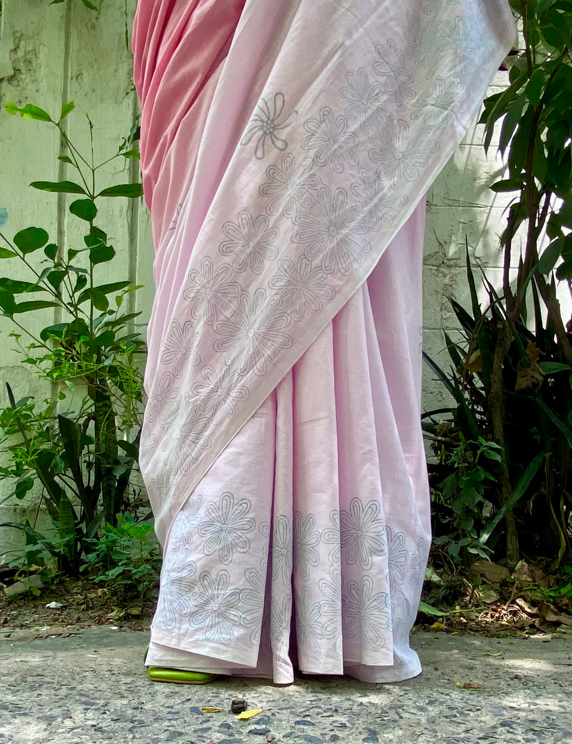 Pink ombré hand blockprinted cotton mulmul saree