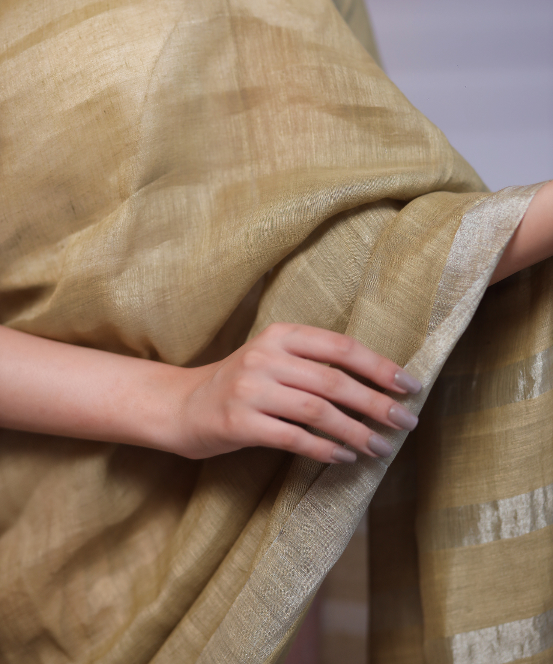 Green peach handwoven linen zari saree