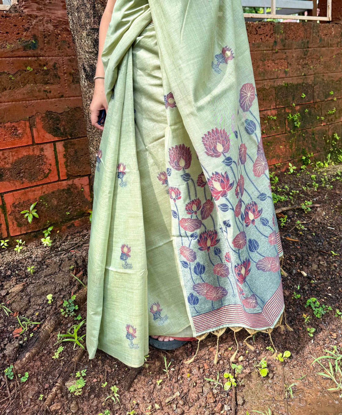 Green chanderi cotton lotus saree
