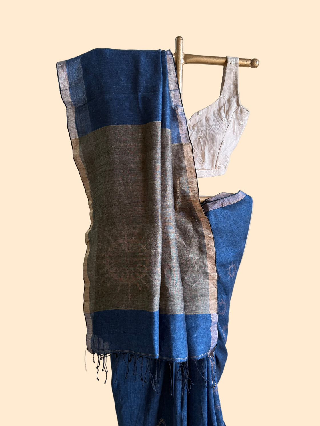 Blue jamdani linen saree
