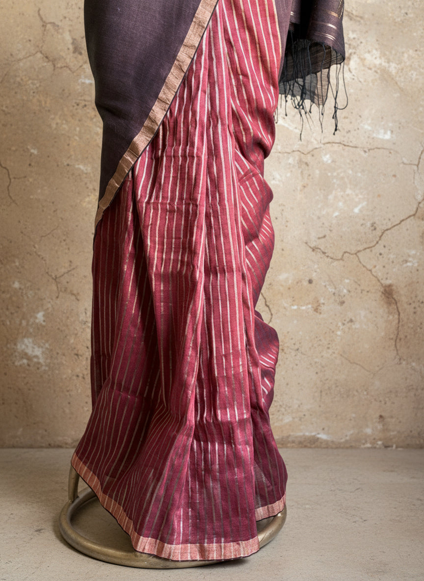 Maroon brown handwoven linen jamdani saree