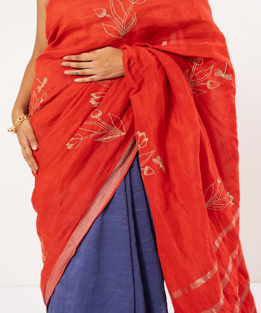 Red purple handwoven linen saree