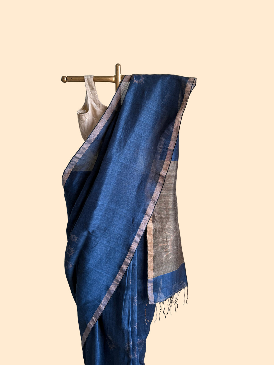 Blue jamdani linen saree