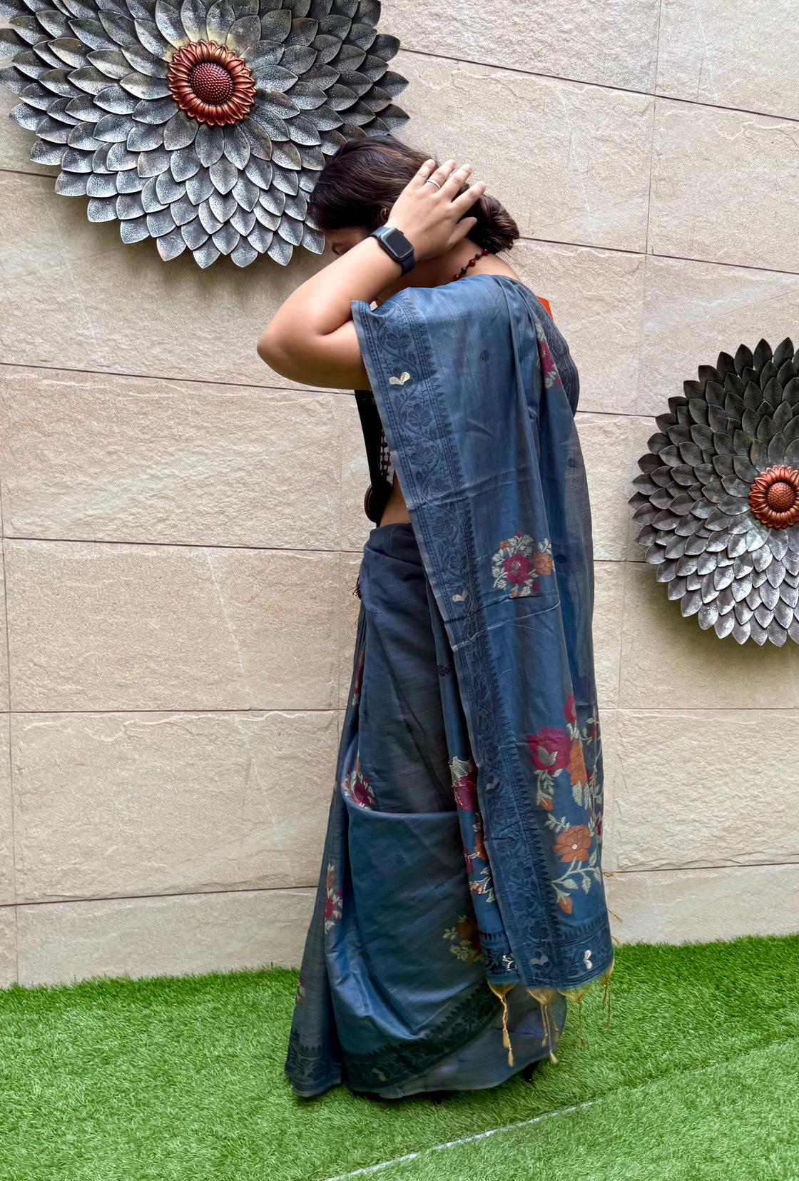 Grey chanderi cotton jamdani saree