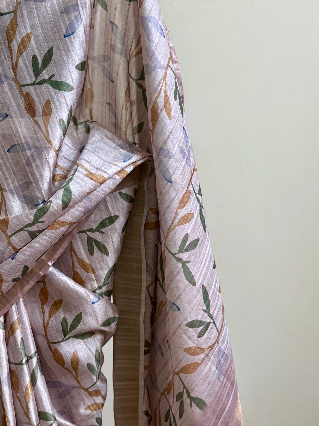 Old rose abstract silk saree