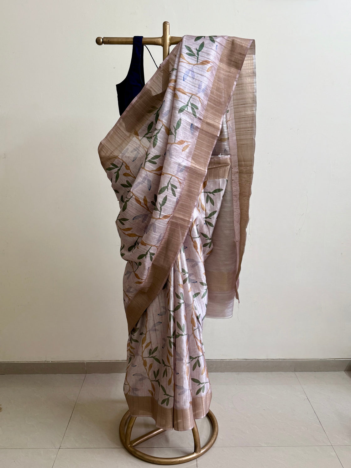 Old rose abstract silk saree
