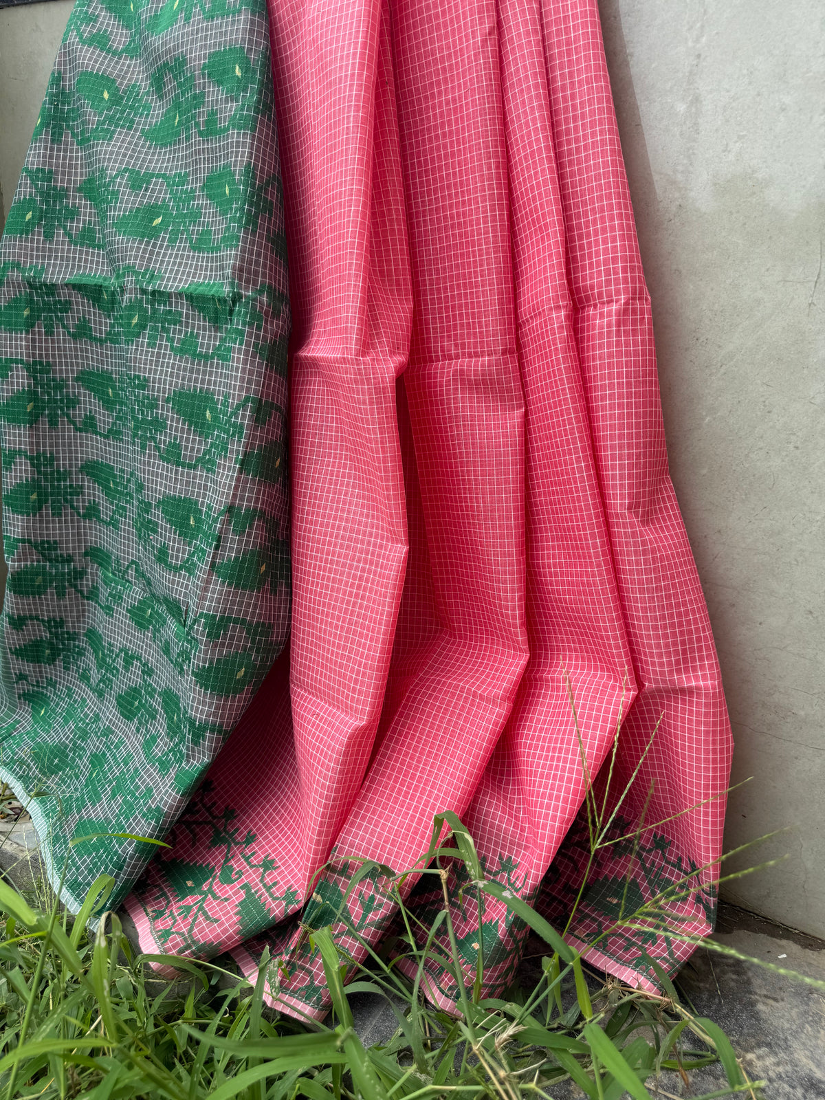 Rust Green Dhakai Jamdani Cotton saree