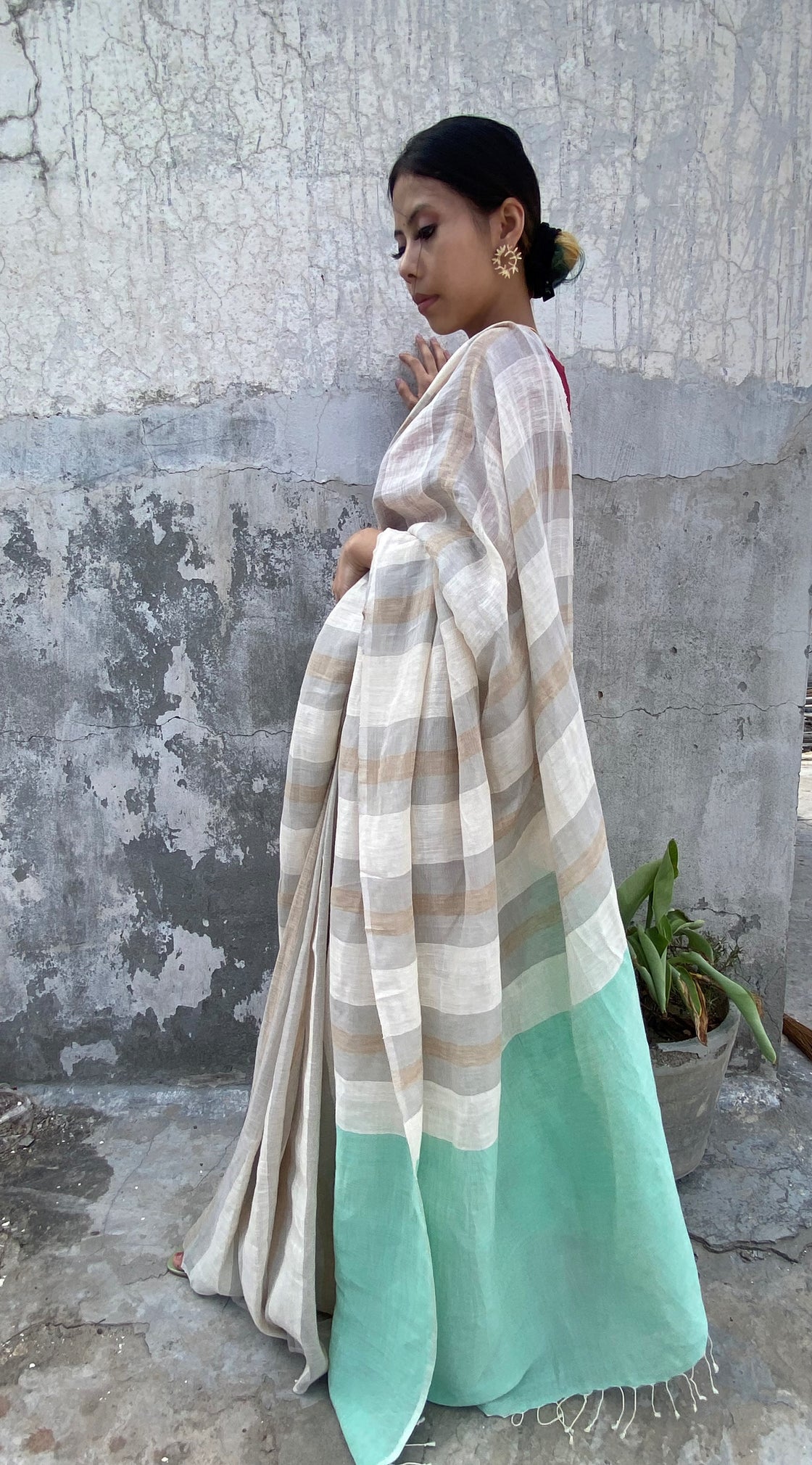 White striped handwoven linen saree