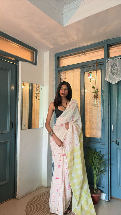 Pink Fin Lagoon Handwoven Saree