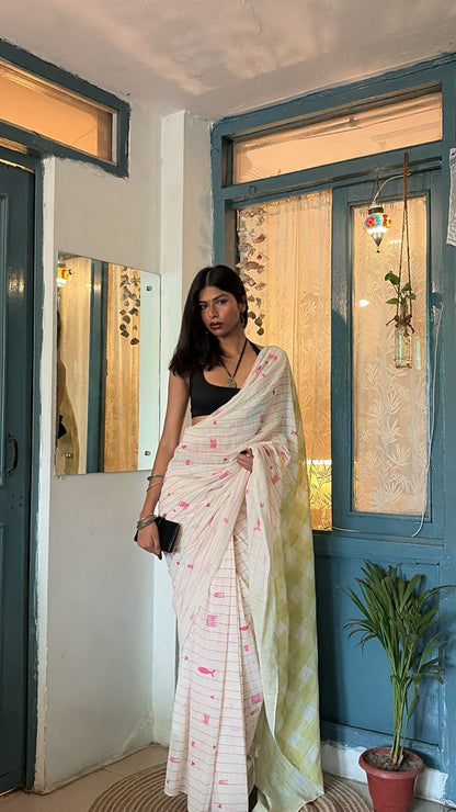 Pink Fin Lagoon Handwoven Saree